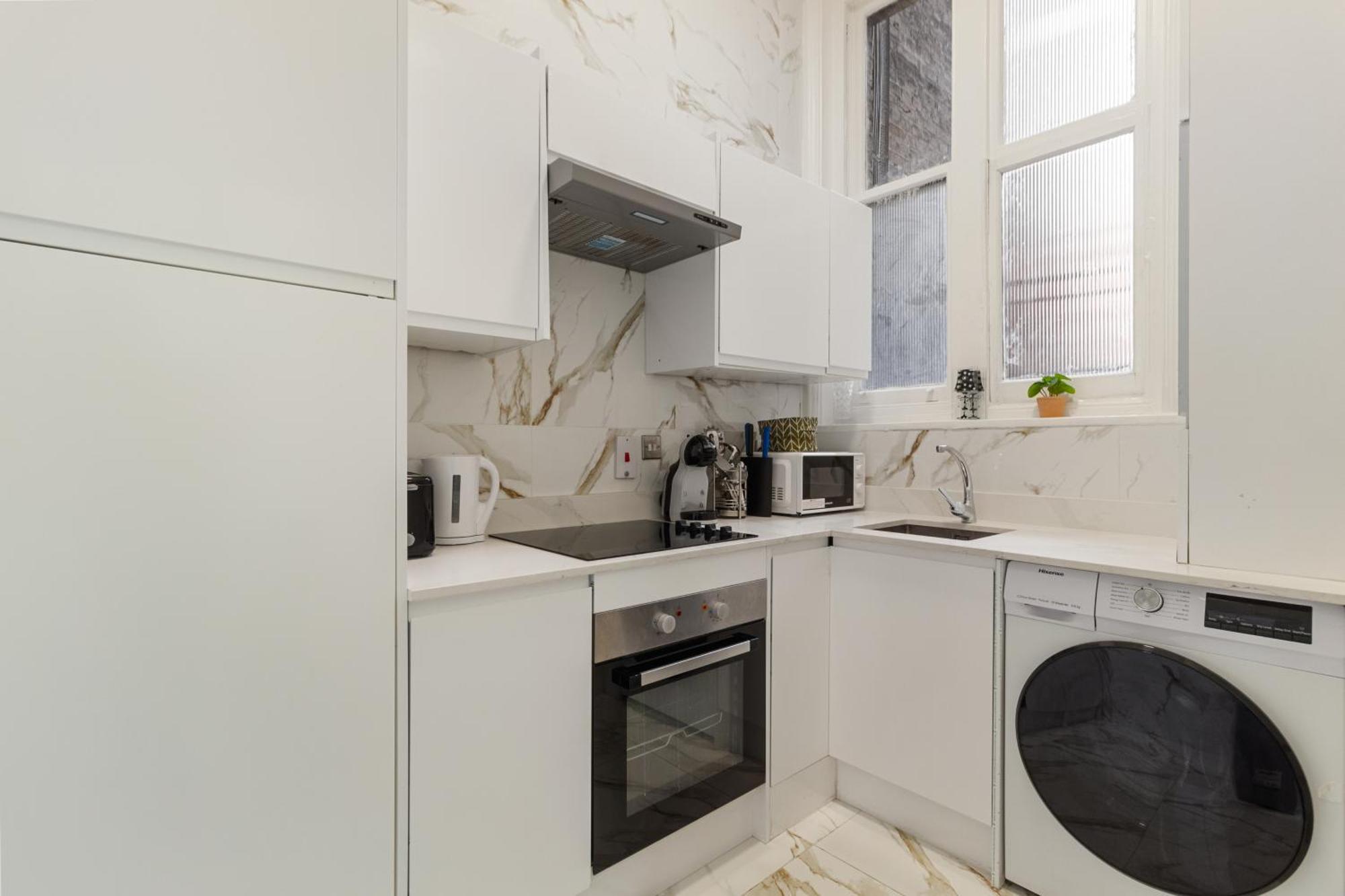 Oxford Street Chic Retreat - Unparalleled Elegance And Urban Comfort! Gc1 Лондон Экстерьер фото